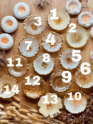 Resin jewelry bowls in white with gold
