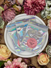 Zarte getrocknete Blumen – filigrane Hortensien, schonend gepresst und perfekt für individuelle Bastelarbeiten, Geschenkverpackungen oder Grußkarten.