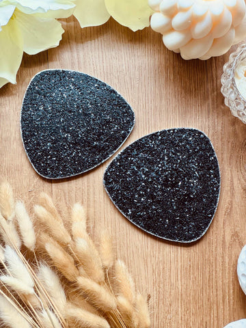 2 resin coasters in black silver with glitter surface