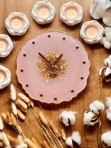 Resin watch in pink with gold details