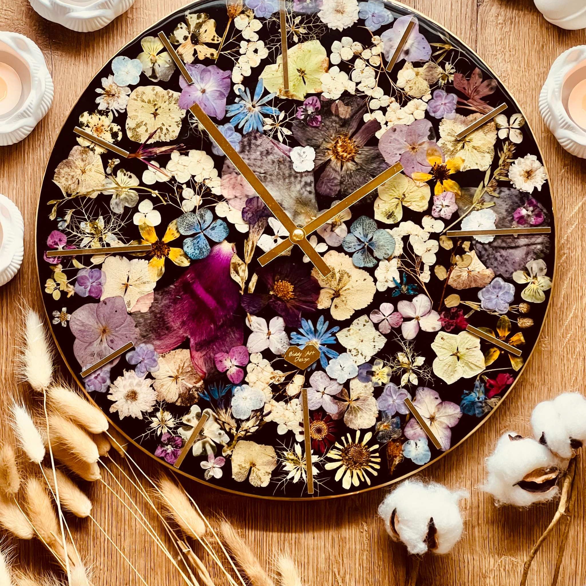 Resin clock with dried colorful flowers and hydrangeas