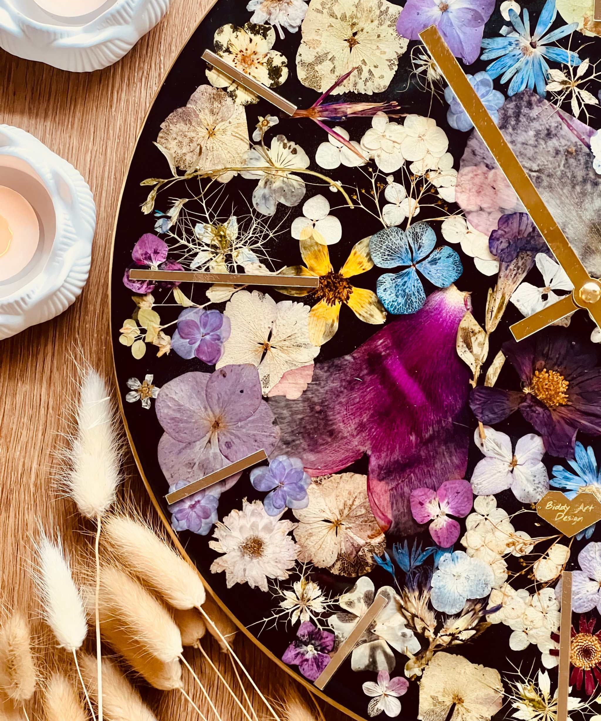 Resin Uhr mit getrockneten bunten Blumen und Hortensien handgefertigt, 35cm Durchmesser