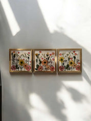 Bilderrahmen Collage zur Hochzeit: Getrocknete Blumen deines Brautstraußes kunstvoll in drei Bildern arrangiert. Handgemacht und einzigartig.