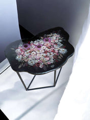 Brautstrauß Couchtisch - Brautstrauß konservieren – individueller Epoxidharz Couchtisch mit echten Hochzeitsblumen in nierenförmiger Form