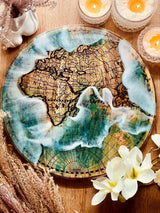 Holztablett mit Resin im Ocean Design veredelt