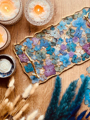 Perfekt für Resin Art – diese getrockneten Blumen lassen sich ideal in Epoxidharz einarbeiten und verleihen Schmuck oder Tabletts eine besondere Note.