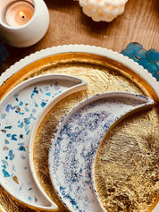 Glitzerndes Gießkeramik Schalen Set im "Galaxy" Design mit einzigartigen Mustern und glitzernden Details.Funkelndes Giesskeramik Galaxy Set Weisse Deko Wohnaccessoire