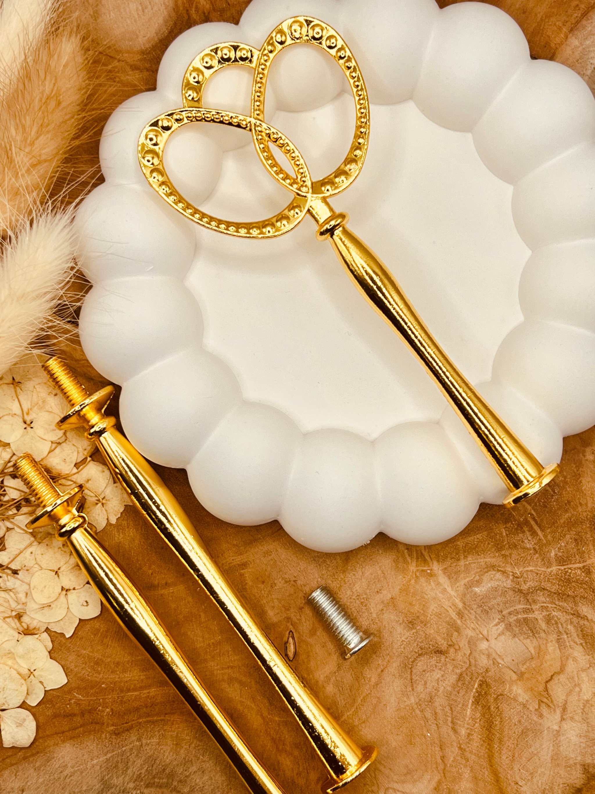 Hochwertige goldene Etagerenstange für DIY-Etagerenprojekte