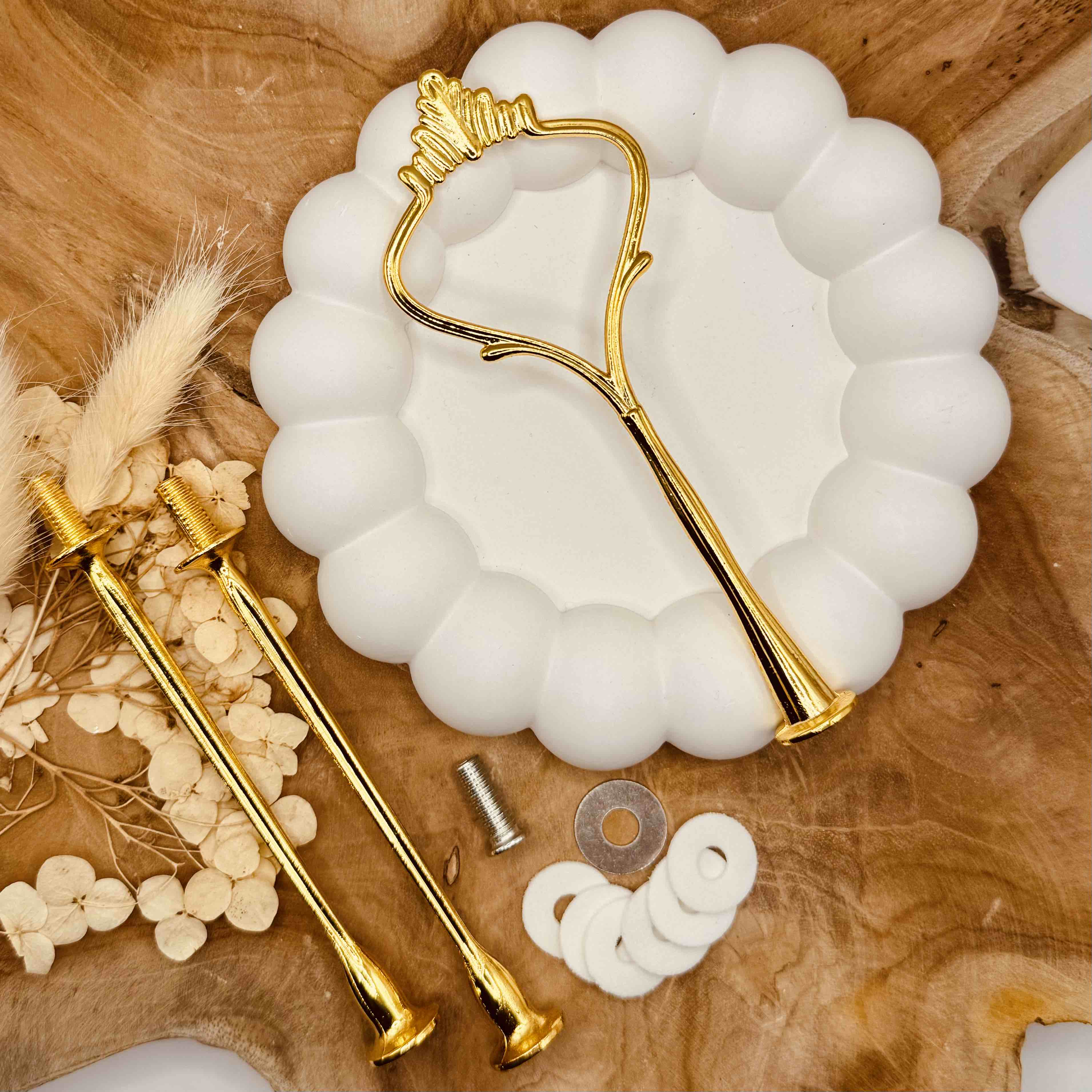Goldene Etagerenstange “Crown” mit klassischem Kronen-Design, 33 cm hoch