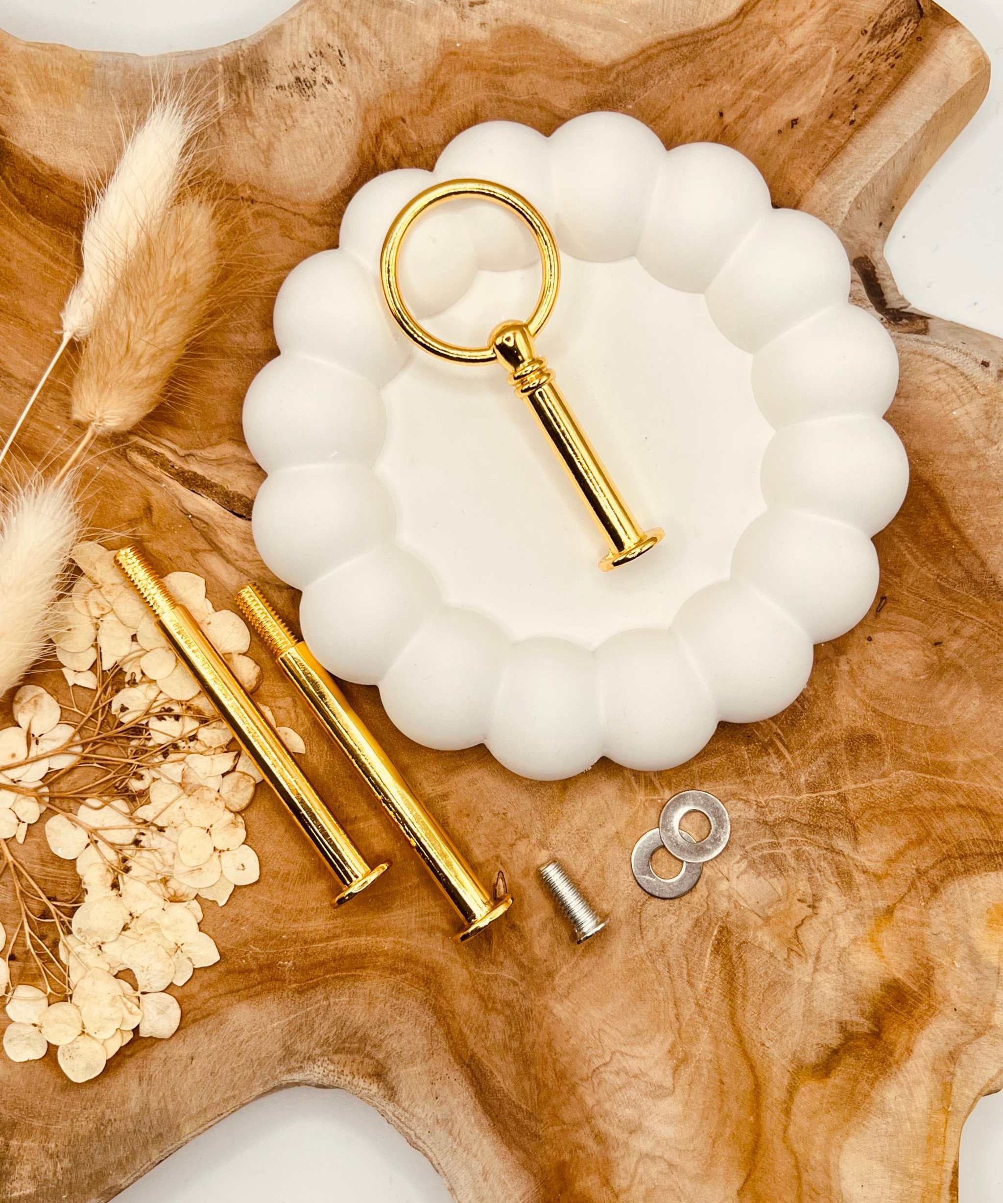 Hochwertige Etagerenstange in Gold mit rundem Endstück