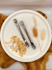 Hochwertiger silberfarbener Tablettgriff im Bling Bling Design für DIY-Projekte und Resin Art.
