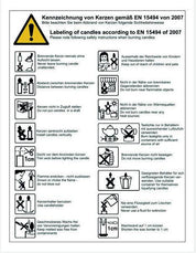 
Das Foto zeigt die Vorsichtsmaßnahmen die man beim Abbrennen von Kerzen beachten sollte. Kerzen sollten nie allein sein und immer auf einem nicht brennbaren Untergrund stehen.