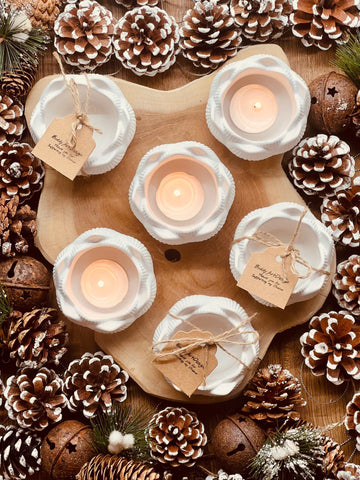 Cast ceramic tealight holder 