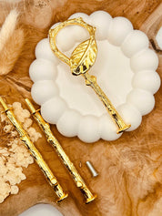 Rustikale Etagere mit matter Etagerenstange in Gold