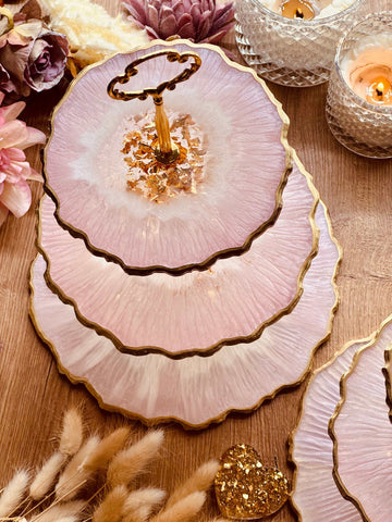 Romantic resin cake stand in pink with gold
