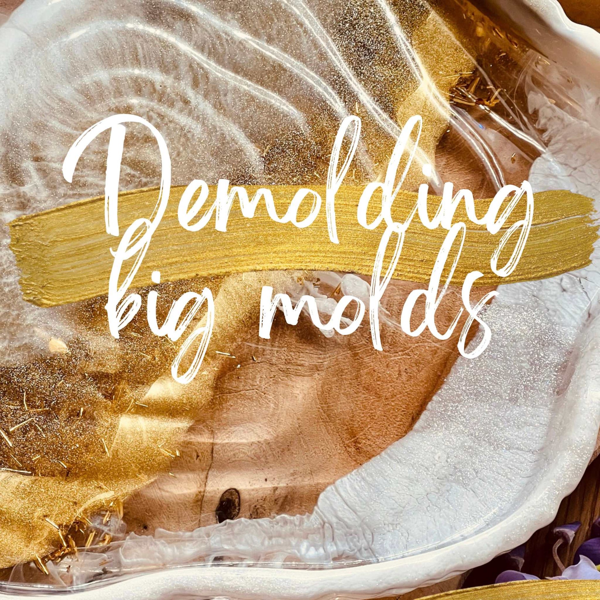 Demolding big molds in resin art online course.
