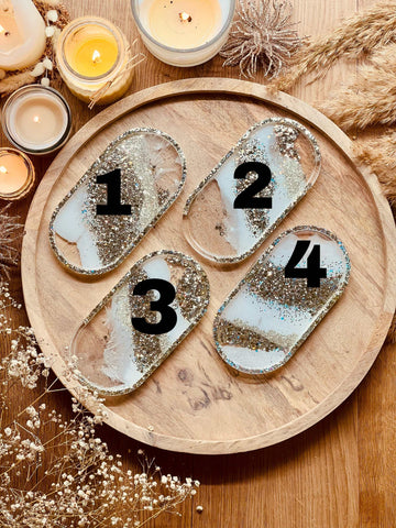 Resin jewelry trays in white with champagne