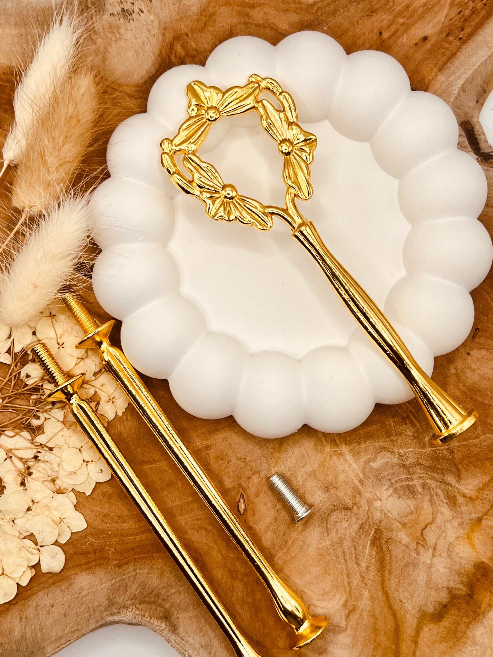 Hochwertige goldene Etagerenstange für DIY-Etagerenprojekte