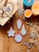 Weihnachtsbaumanhänger - 4 Anhänger aus Resin in Pink mit Silber