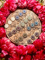 Designer Schlüsselanhänger im Mandala Design in Chameleon Farben