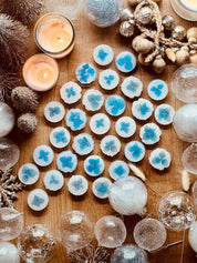 Tolle Trockenblumen für Handyhalter aus Resin oder Scrapbooking – verleihe Karten, Einladungskarten oder Tagebüchern mit diesen blauen Lotus Hortensienblüten einen einzigartigen Look.