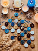 Handyhalter in blau, gold und weiss in verschiednen Designs