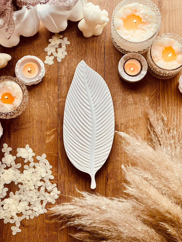 Cast ceramic tray or shelf in leaf design 