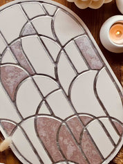 Oval ceramic tray "The Crazy Lines" with modern white, pink, and silver pattern.Weisse Deko Tablett Giesskeramik rosa silber Crazy Lines