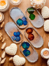 Schmuckschalen aus Resin mit Silber und Rosenblättern