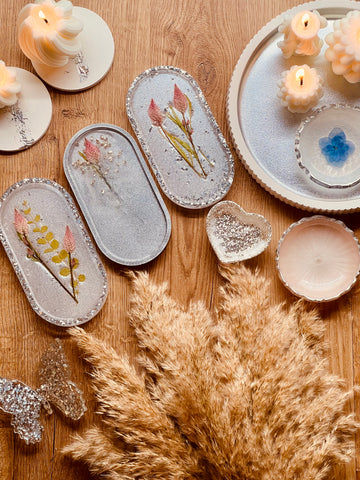 Resin jewelry trays in white with silver and flowers