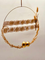 Türkranz mit Ostereiern und Trockenblumen – handgefertigte Oster Deko für ein natürliches und stilvolles Zuhause.